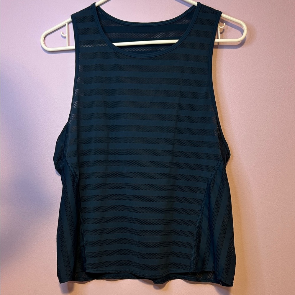 LULULEMON 🍋 Mesh tank